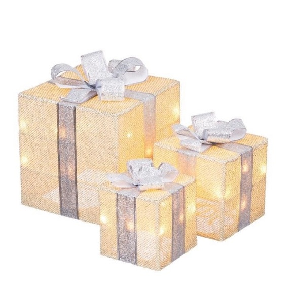 🎄FLASH SALE🎄NIB 3 Lighted Christmas Presents Decorations - Picture 13 of 13